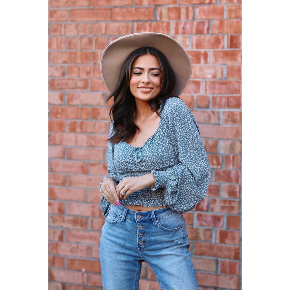SMOCKED RUCHED BALLOON SLEEVE FLORAL TOP - SLATE BLUE